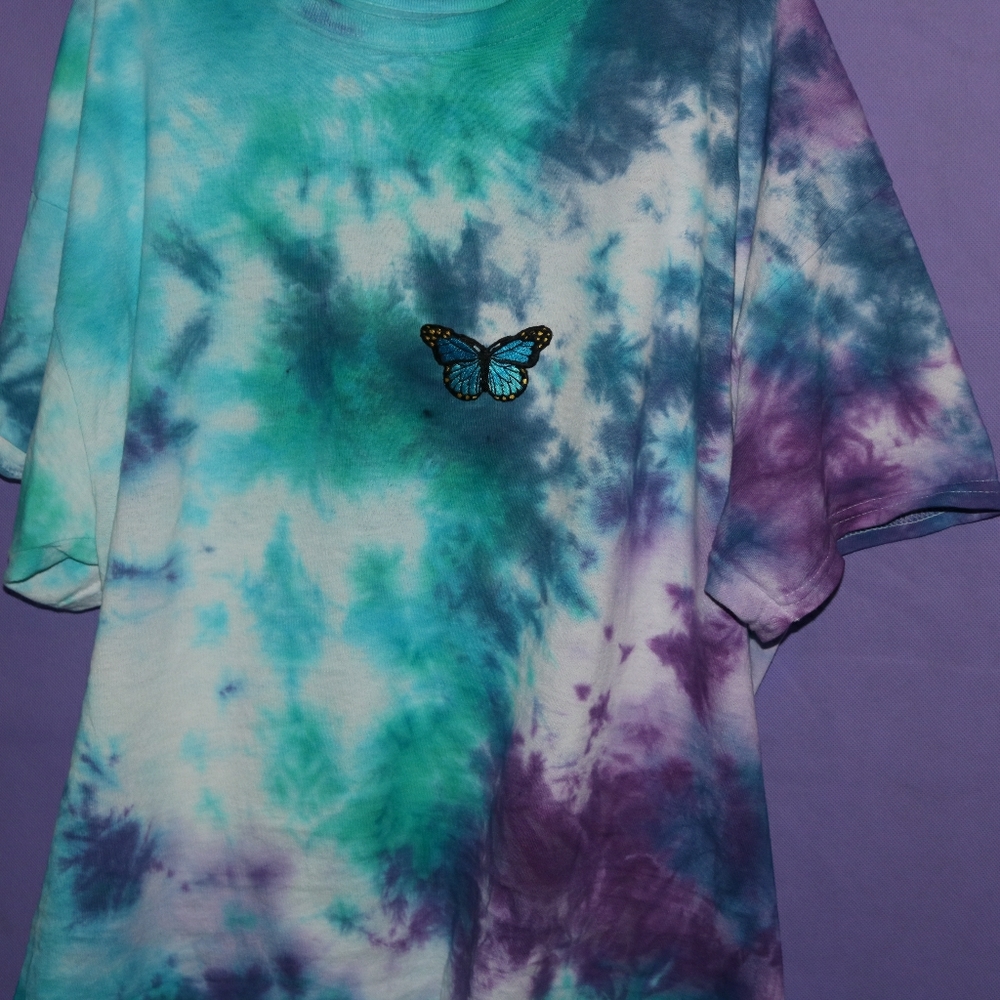 Tie dyed  butterfly t shirt